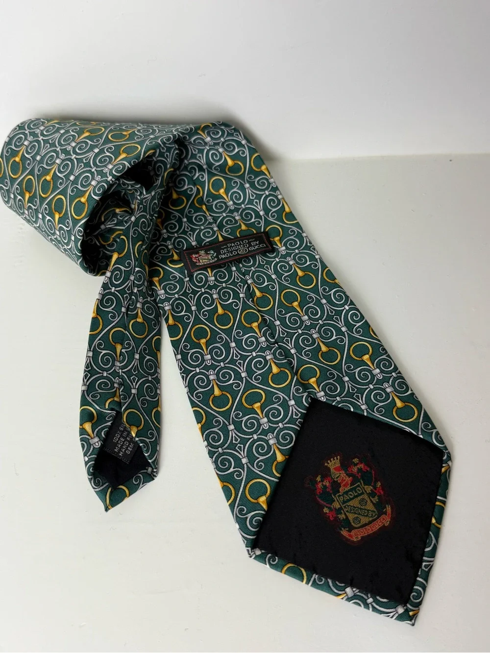 Paolo Gucci 100% silk tie